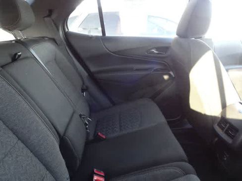 Used 2024 Chevrolet Equinox LT w/ LPO, Floor Liner Package FWD image 11
