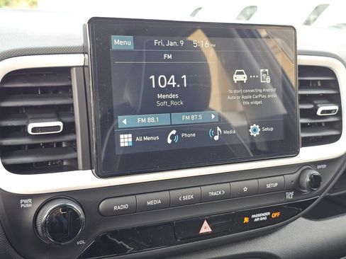 Used 2026 Hyundai Venue SEL image 23
