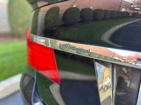 Used 2011 BMW 750Li image 55