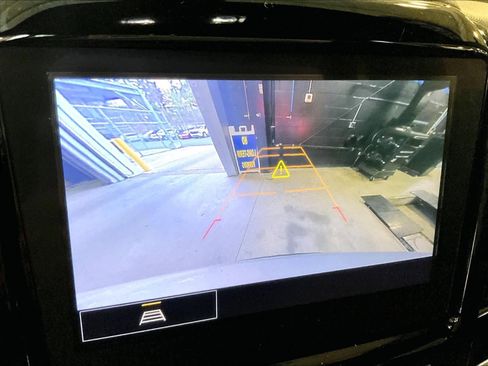 Used 2022 Chevrolet Traverse LT AWD/4WD image 20