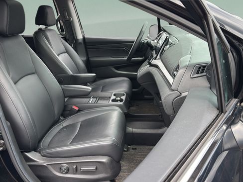 Used 2024 Honda Odyssey EX-L image 18