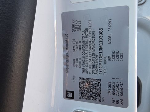 Used 2021 Chevrolet Colorado Z71 w/ Safety Package image 30