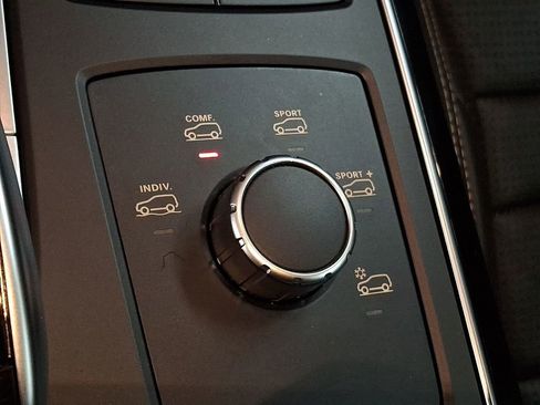 Used 2019 Mercedes-Benz GLE 63 AMG 4MATIC image 22