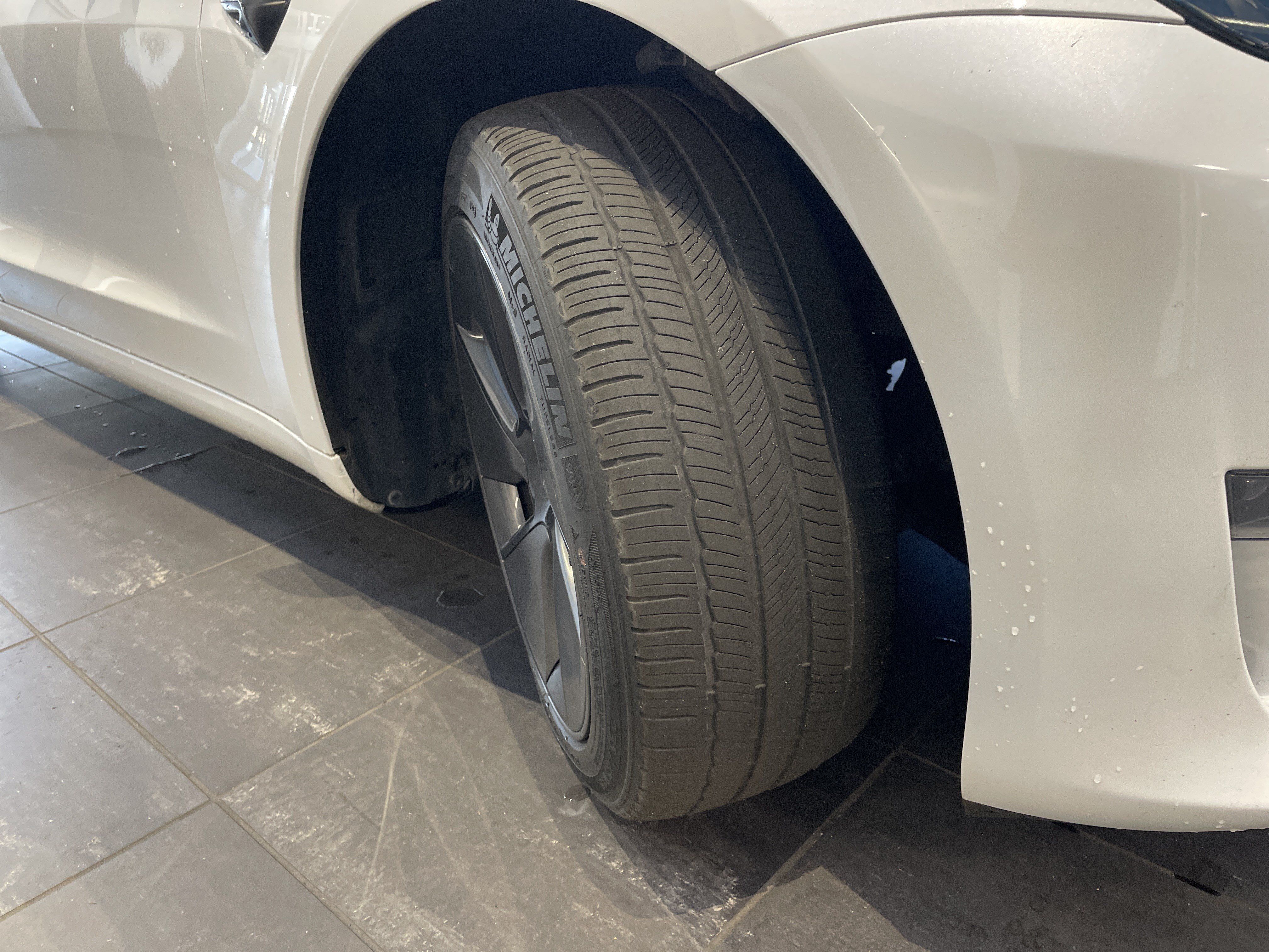 Used 2023 Tesla Model 3 Standard Range RWD image 13