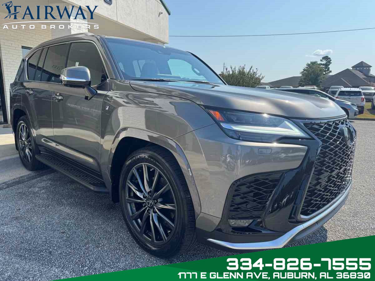 Used 2023 Lexus LX 600 F Sport w/ Accessory Package (Z1) AWD/4WD image 4