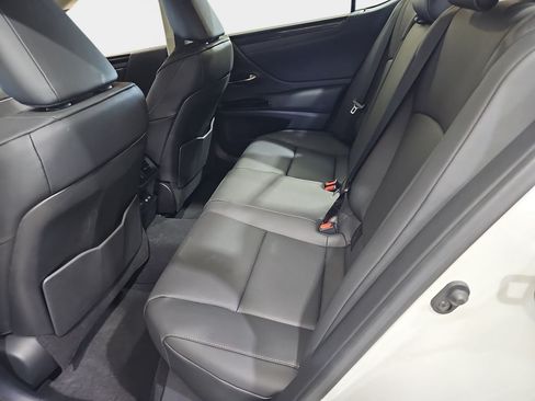 Used 2025 Lexus ES 350 FWD image 16