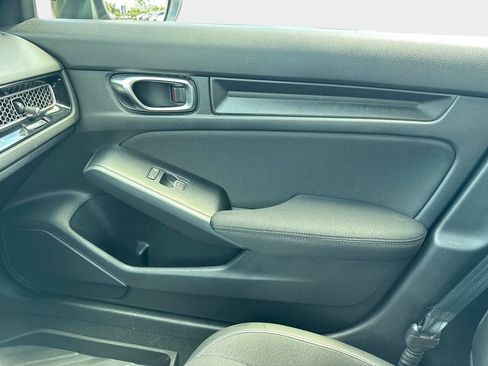Used 2025 Honda Civic Sport image 21
