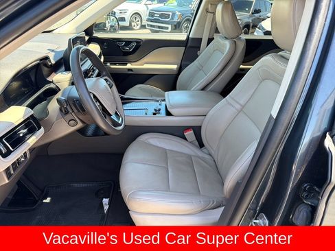Used 2022 Lincoln Aviator Reserve RWD image 9