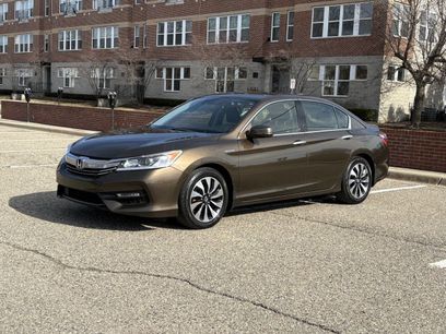 Used 2017 Honda Accord Hybrid Sedan