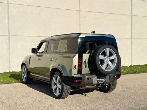 Used 2022 Land Rover Defender 110 X-Dynamic HSE AWD/4WD image 10