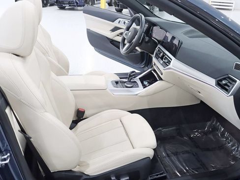 Used 2023 BMW M440i Convertible w/ Premium Package RWD image 33