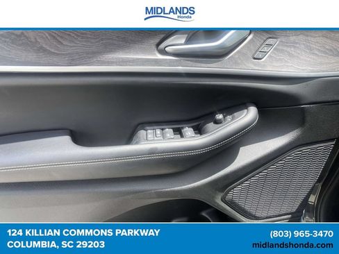 Used 2023 Jeep Grand Cherokee L Limited RWD image 18