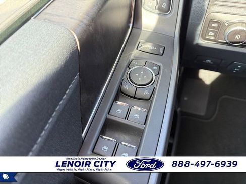 New 2026 Ford F250 Lariat w/ Black Appearance Package AWD/4WD image 18