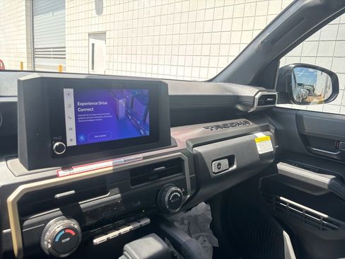 New 2026 Toyota Tacoma SR5 AWD/4WD image 16