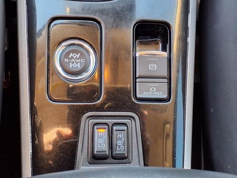 Used 2020 Mitsubishi Outlander SEL image 17