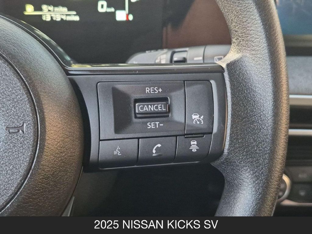 Certified 2025 Nissan Kicks SV FWD image 18