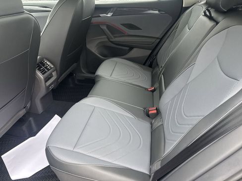New 2026 Volkswagen Tiguan SE AWD/4WD image 27
