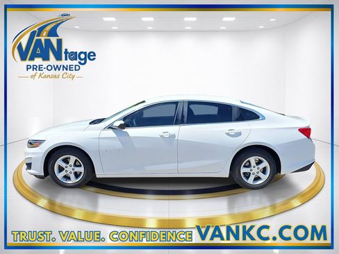 Used 2020 Chevrolet Malibu LS w/ Driver Confidence Package II FWD image 10