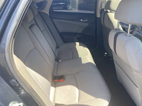 Used 2019 Honda Civic EX image 21