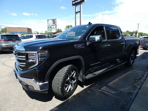 Certified 2023 GMC Sierra 1500 SLT w/ SLT Premium Package AWD/4WD image 6