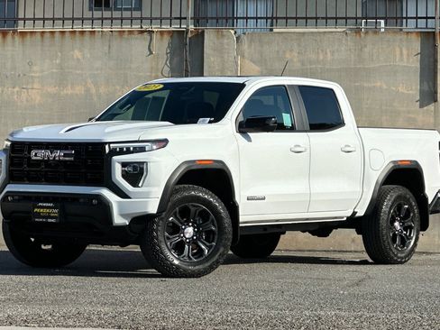 Used 2023 GMC Canyon Elevation w/ Convenience Package RWD image 8