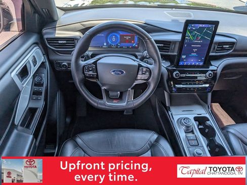 Used 2022 Ford Explorer ST w/ Equipment Group 401A AWD/4WD image 8
