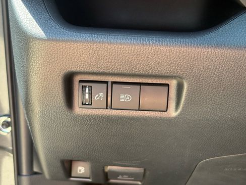Used 2024 Toyota RAV4 XLE AWD/4WD image 11