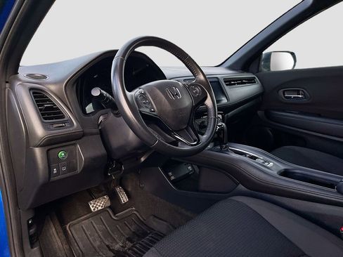 Used 2021 Honda HR-V Sport image 9