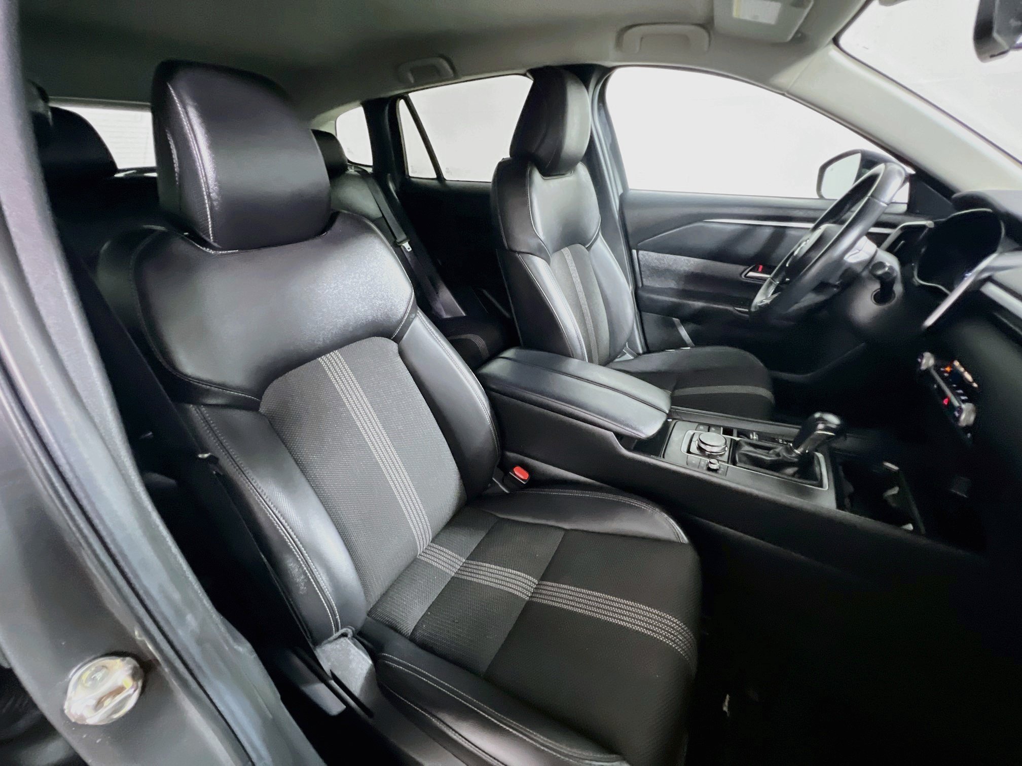 Used 2025 MAZDA CX-50 AWD 2.5 S w/ Preferred Package image 30