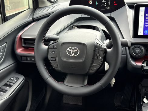 New 2026 Toyota Prius Plug-In Hybrid FWD image 20