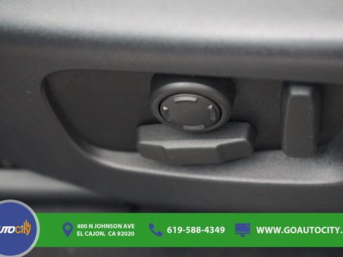Used 2023 Land Rover Discovery Sport SE R-Dynamic AWD/4WD image 28