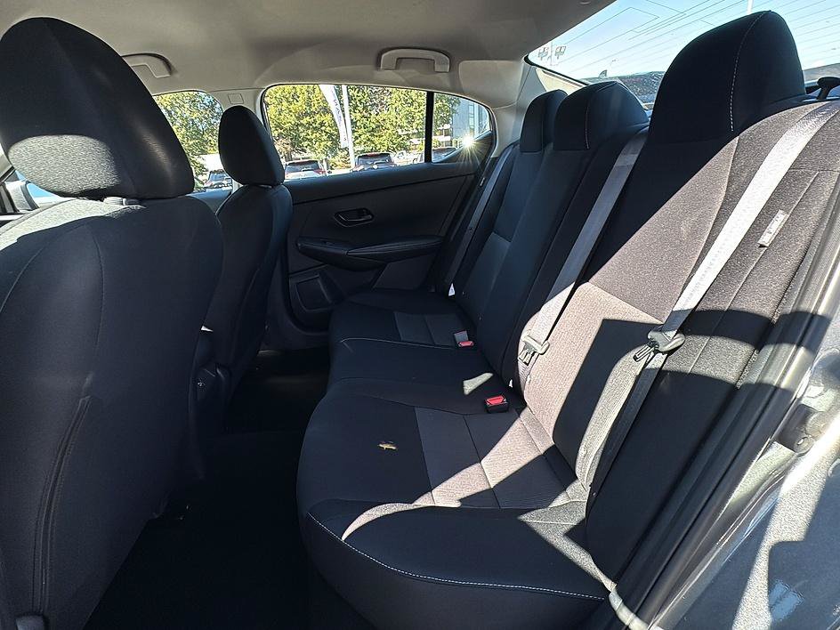 Certified 2025 Nissan Sentra SV FWD image 18