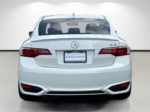 Used 2016 Acura ILX FWD image 4