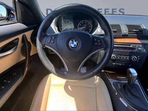 Used 2009 BMW 128i Convertible RWD image 8