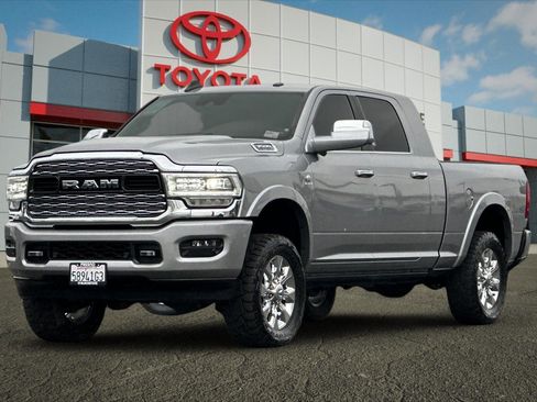 Used 2019 RAM 3500 Limited image 7