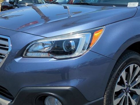 Used 2015 Subaru Outback 2.5i Limited AWD/4WD image 9