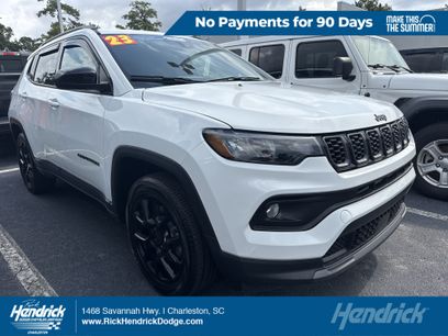 Used 2025 Jeep Compass Latitude w/ Altitude Special Edition