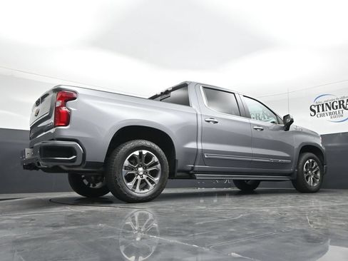 Used 2024 Chevrolet Silverado 1500 High Country w/ Technology Package AWD/4WD image 35