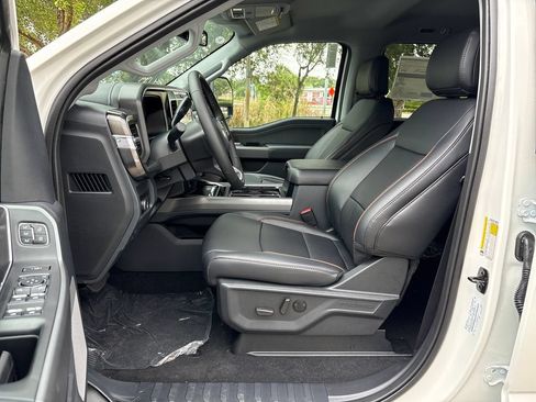 New 2026 Ford F250 Lariat w/ Black Appearance Package AWD/4WD image 29