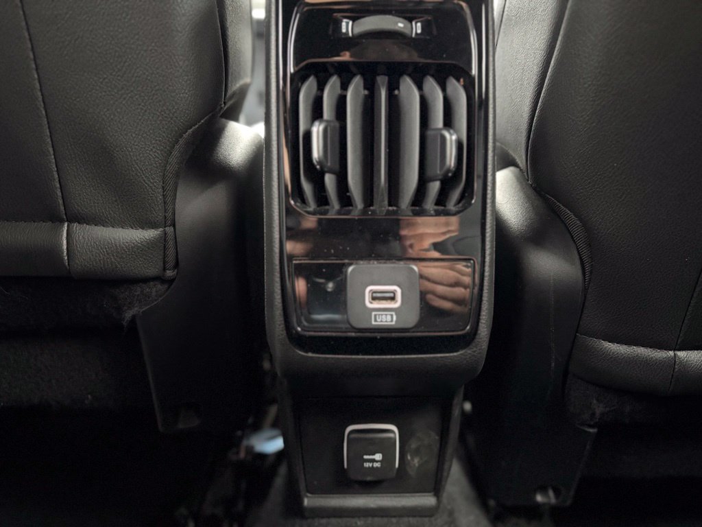 Certified 2025 Jeep Compass Limited AWD/4WD image 13