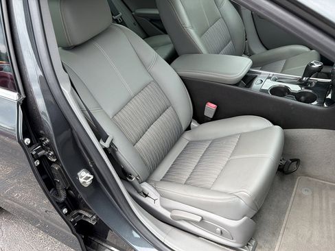 Used 2018 Chevrolet Impala LS FWD image 10