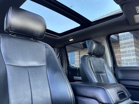 Used 2021 Ford F250 Lariat image 16