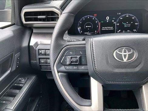 Used 2025 Toyota 4Runner TRD Off-Road Premium image 20