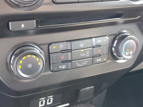 Used 2018 Ford F150 XLT w/ Equipment Group 302A Luxury image 29