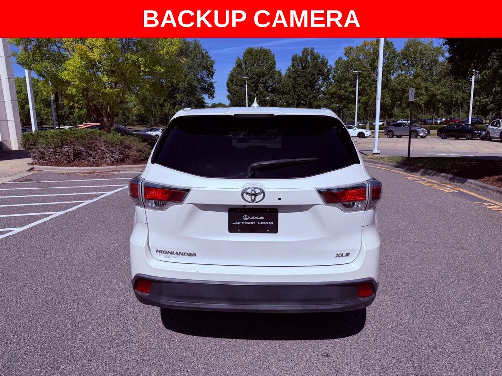 Used 2016 Toyota Highlander XLE FWD image 6