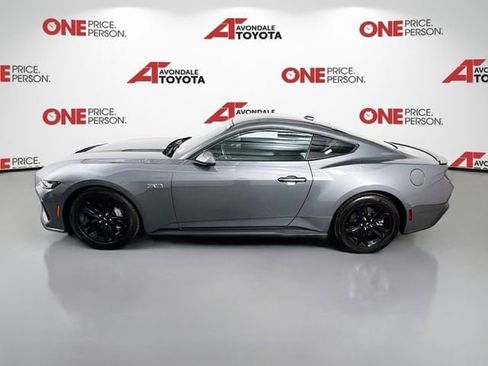 Used 2024 Ford Mustang GT RWD image 4