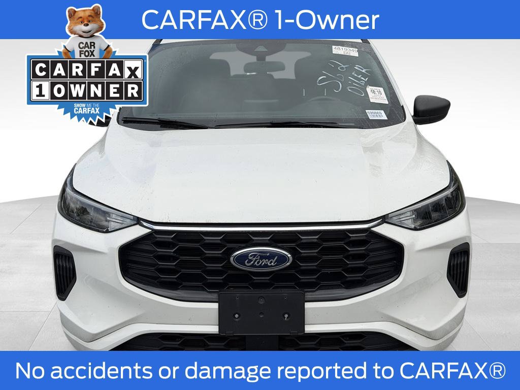 Used 2023 Ford Escape ST-Line w/ Equipment Group 301A FWD image 2