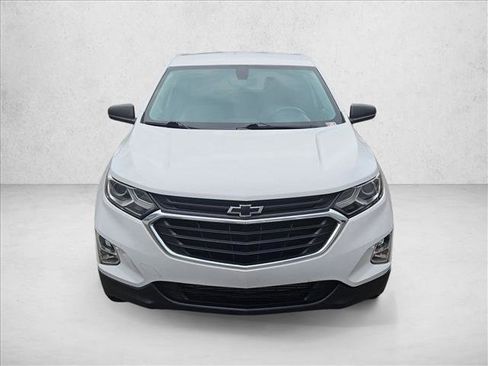 Used 2019 Chevrolet Equinox LS image 2