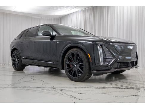 New 2026 Cadillac Lyriq V w/ Exterior Carbon Fiber Package image 2