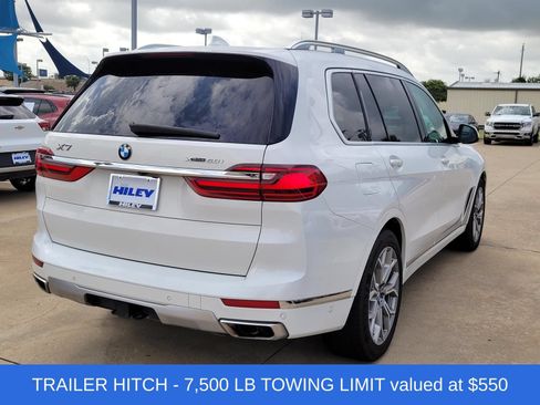 Used 2019 BMW X7 xDrive50i w/ Premium Package AWD/4WD image 4